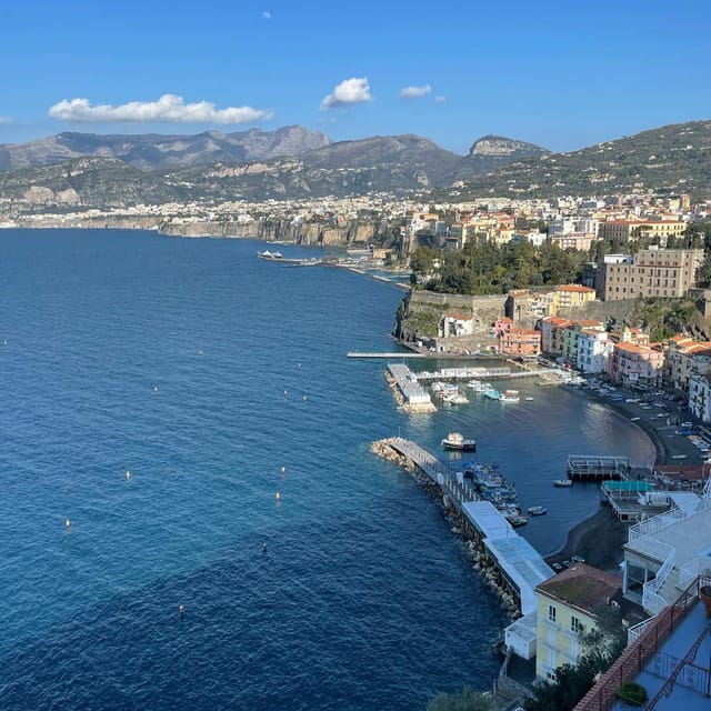 Sorrento: walks and food - Local crafts in Sorrento alleys: what to look for on your own