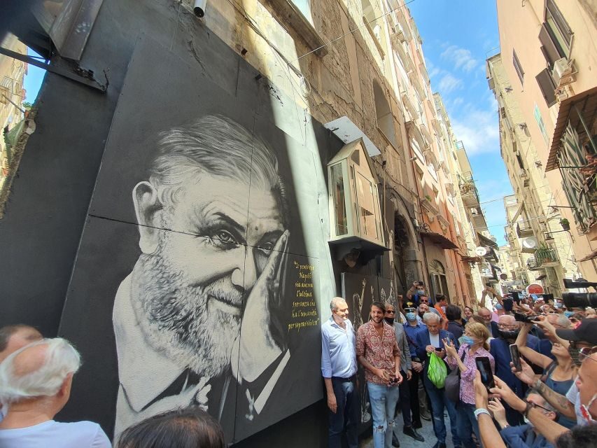 Street art tour of the Spanish Quarters & Maradona idol - Who Should Book This Street Art and Maradona Tour