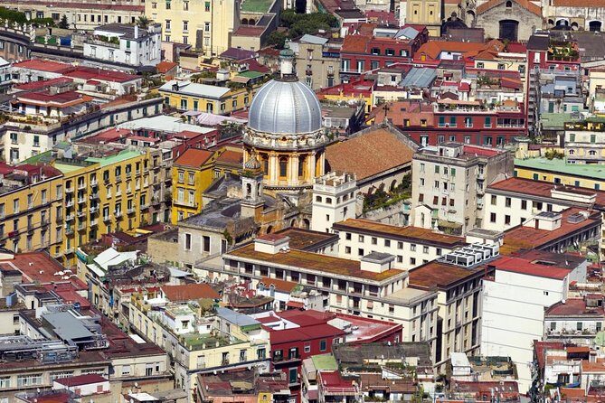 Street Food Tour in Naples - A 3-hour Naples street-food loop that starts on Spaccanapoli