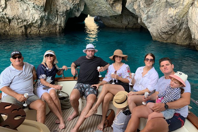 Sunset boat experience in Sorrento coast - Crew and boat comfort: cleanliness, refits, and the bathroom question