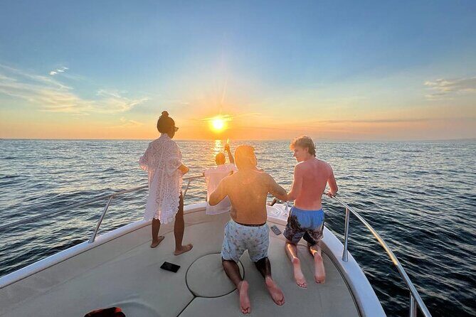 Sunset cruise on Amalfi Coast - Food and Drinks on Deck: What Included Really Means
