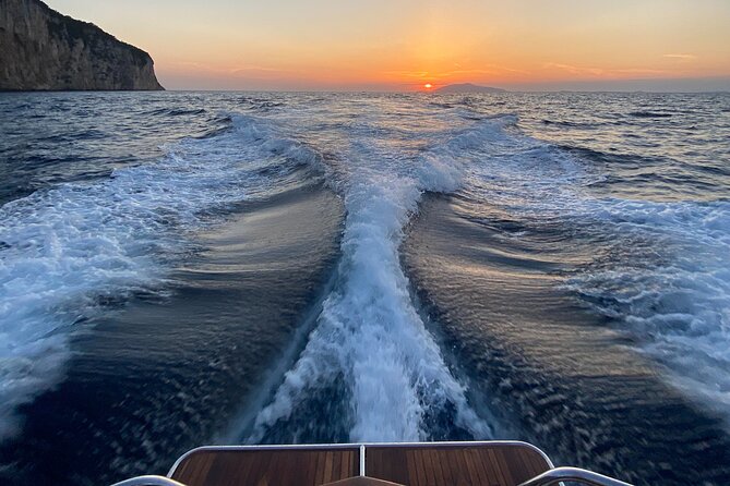 Sunset tour by private boat - Marina Piccola and Grotta dei Marinai: Bay Time Without the Crowds