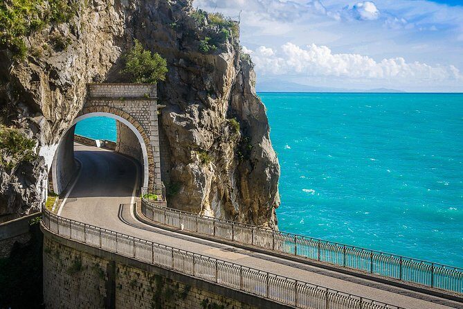 The beauty of Positano - Half day private tour from Sorrento - The value of private transport: when $599.59 per group makes sense