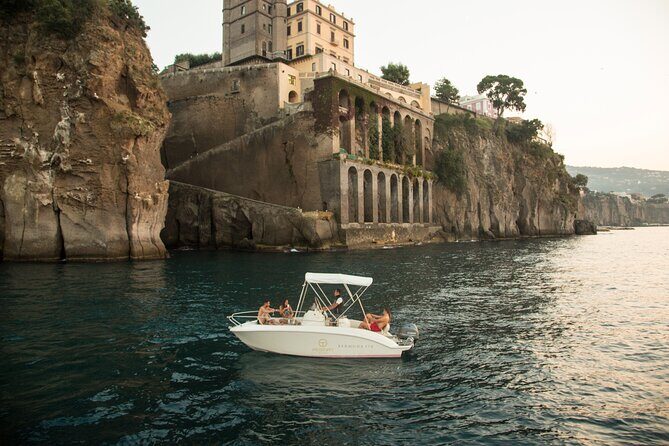 The Blue Dream: Capri Boat Tour from Sorrento - Capri walking time: La Piazzetta, Via Camerelle, and Augustus Gardens