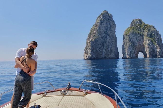 The Blue Fever: Capri island day cruise - Why this Capri boat day works better than the usual ferry scramble