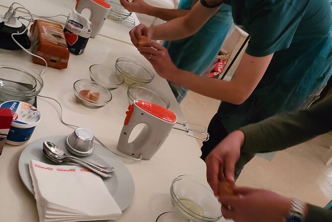 Tiramisù Making Class with Limoncello or Meloncello Tasting - Limoncello or Meloncello Tasting: A Campania Flavor Checkpoint