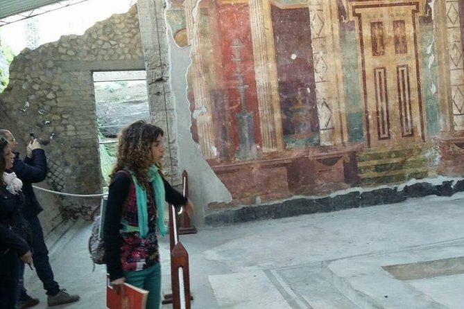 Tour in the villa of Poppea with an archaeologist - The lava layers: Pompeii’s tragedy, made visible