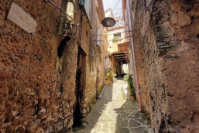 Tour "Masseta" by scooter from Marina di Camerota - Stop 5: Via Spodicella Madonna and the hamlets it guards