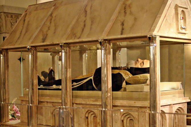 Tour Of Padre Pio: From Pietrelcina To San Giovanni Rotondo - Stop 2: The Shrine of Padre Pio in San Giovanni Rotondo (faith meets modern design)