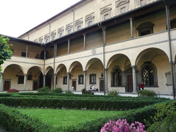 Tour of the Greek-roman Naples with an archaeologist - La Neapolis Sotterrata at San Lorenzo Maggiore: Roman forum in the “underground city” mood (about 1 hour)