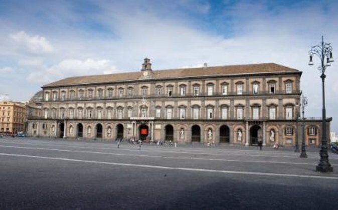 Tour of the Monumental Naples with an art expert - Key highlights at a glance