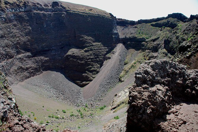 Tour on Vesuvius with wine tasting - Staff and service: when the day runs smoothly