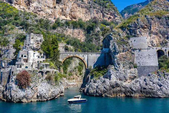 Tour Privato della Costiera Amalfitana in Barca - Stop by Stop: How the Coast Day Unfolds
