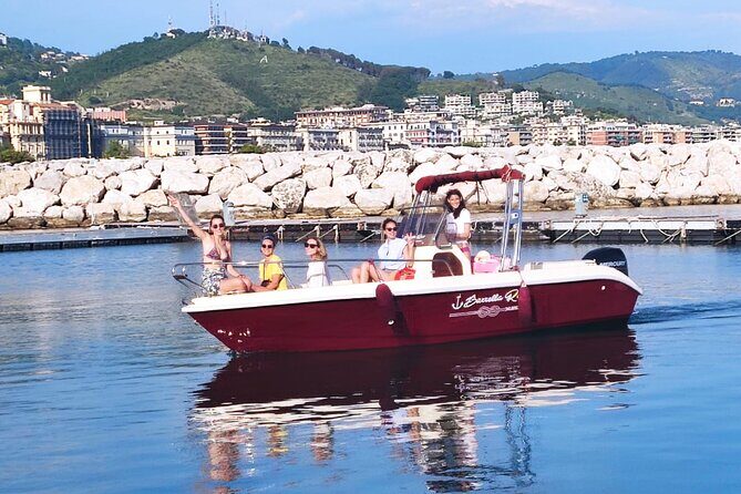 Tours on the Amalfi Coast - Amalfi: 1 hour on the dock side of the postcard