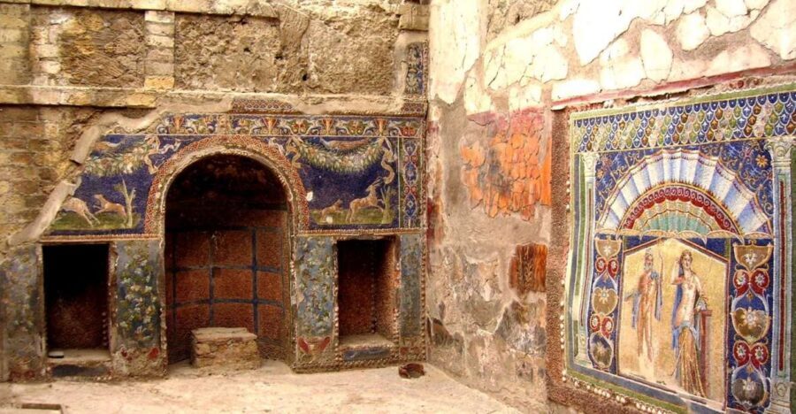 TRAMVIA From Naples: Ercolano Ruins e Vesuvius Transfer bus - Herculaneum Ruins: What You Can See in About Two Hours