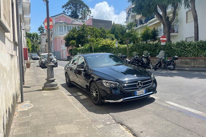 Transfer from Naples airport to Sorrento - WiFi, A/C, and a helpful driver on the drive to Sorrento