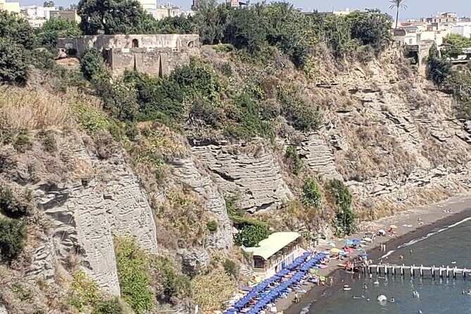 Transfer From Naples area to Amalfi Coast area and vice versa - Timing and stops: what a Pompeii add-on can look like