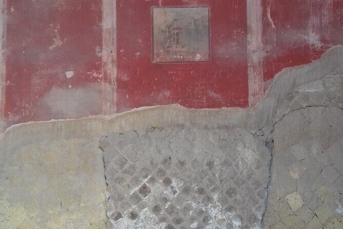 Transfer From Naples Train Station/area to Sorrento 2hr stop in Herculaneum - A Fast Naples-to-Sorrento Route With Time for Herculaneum
