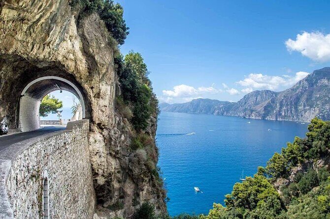 Transfers from Naples to Sorrento Positano Amalfi Ravello Maiori - Key Highlights (Why This Transfer Works)
