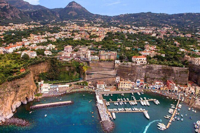 Transfers from Naples to Sorrento Positano Amalfi Ravello Maiori - What You Actually Do During the Ride
