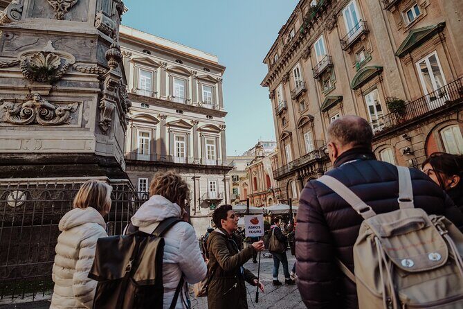 Veiled Christ Small Group Tour with Entrance Ticket in Naples - Piazza San Domenico Maggiore Stop: A Quick Set-Up That Pays Off