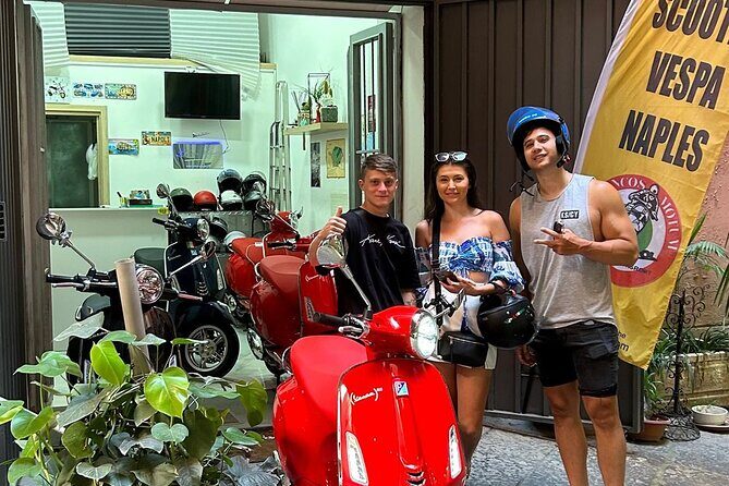 Vespa Naples rental - Driving in Naples: the one thing to take seriously