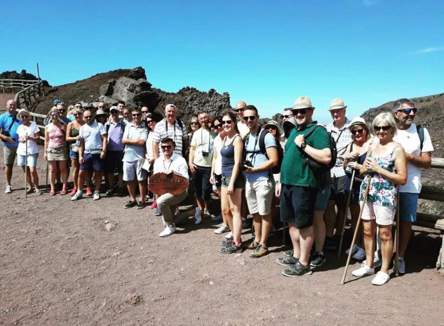 Vesuvio: 3h trekking tour with volcanological guide - Walking Vesuvius with an authorized volcanologist guide