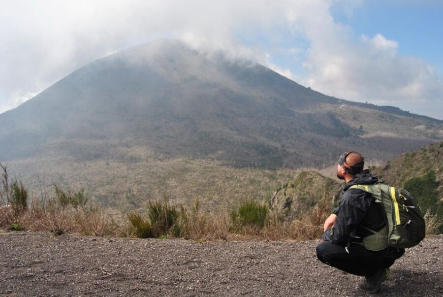 Vesuvio: 3h trekking tour with volcanological guide - Practical tips for a smoother crater walk