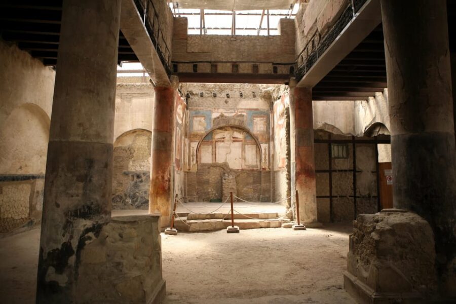 Vesuvius and Herculaneum - Ercolano Scavi (Herculaneum): why two hours hits the sweet spot