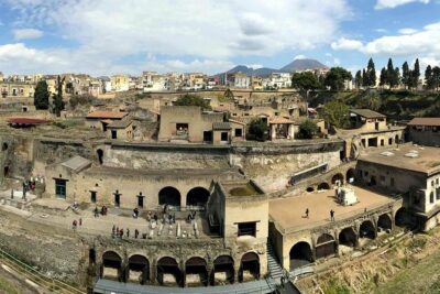 Vesuvius and Herculaneum Day Trip from Naples with Skip the Line - Naples pickup and the reality of shared shuttles