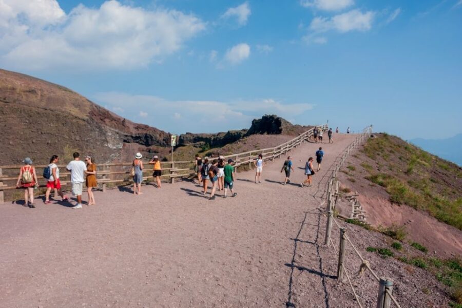 Vesuvius and Pompeii Transfer + Entrance for the Vesuvio - Key highlights to know before you go