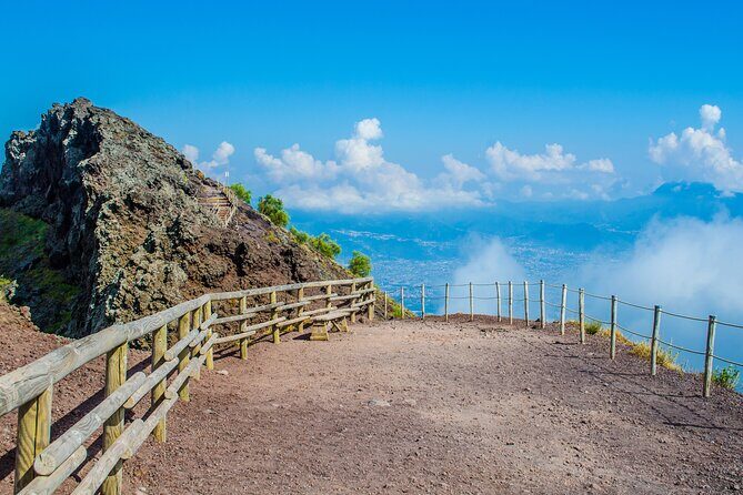 Vesuvius & Herculaneum Small Group Tour from Naples - The self-paced reality: why you should plan your own route