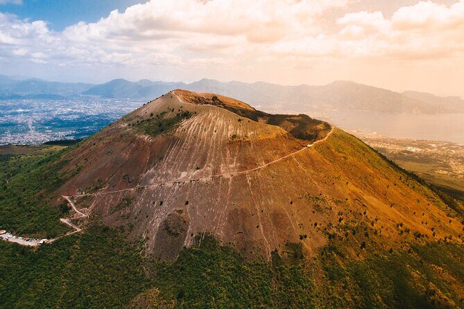 Vesuvius tour entrance to the crater and return bus - Key Highlights You’ll Actually Feel