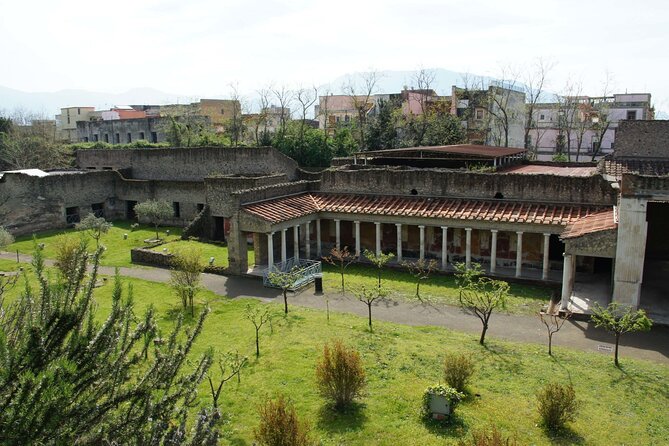 Ville di Stabiae (Transfer from Castellammare di stabia+guide) - Villa San Marco: cultural stops without the crowd crush