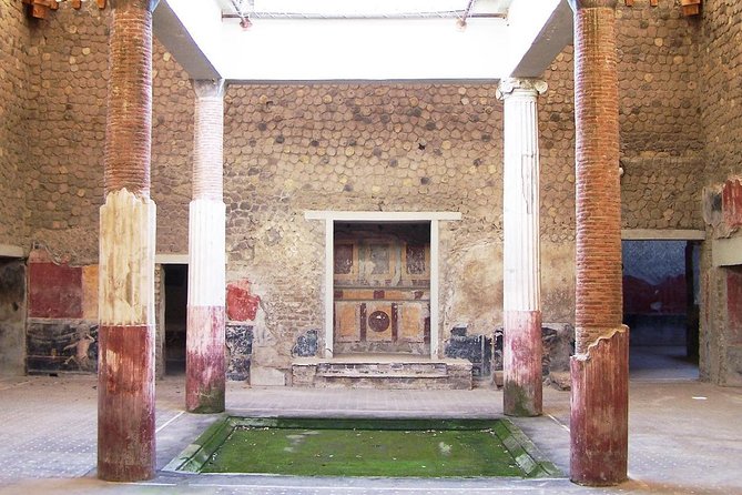 Ville di Stabiae (Transfer from Castellammare di stabia+guide) - Villa Arianna: the Roman luxury villa you can actually walk through