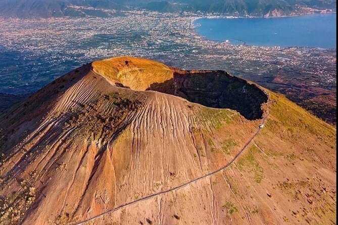 Vintage Van Experience: Tour and Transfer to Mt. Vesuvius - Getting to Vesuvius: Pickup Around Stabia, Pompeii, and Beyond