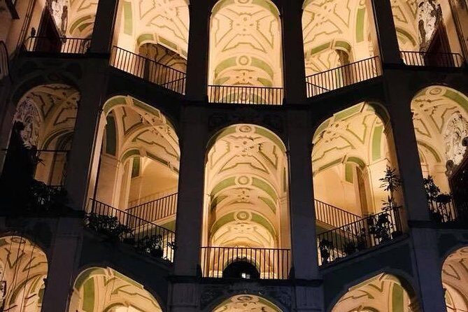 Visit of the Historic Center of Naples with an Expert Guide - Price and timing: why $31.54 can be good value for the center