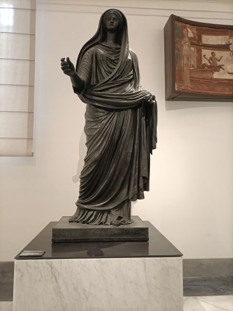 Visit the Museum MANN with a professional guide - Why the MANN feels different from other Naples museum stops