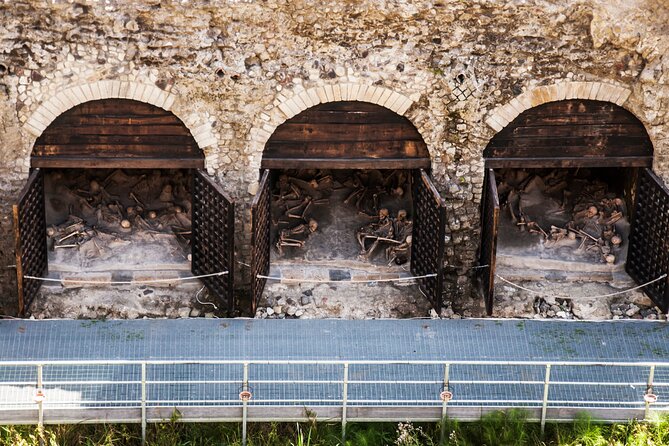 Walking Tour of Herculaneum with Local Guide - Stop-by-Stop: Salone della Barca di Ercolano (The Ancient Roman Boat)
