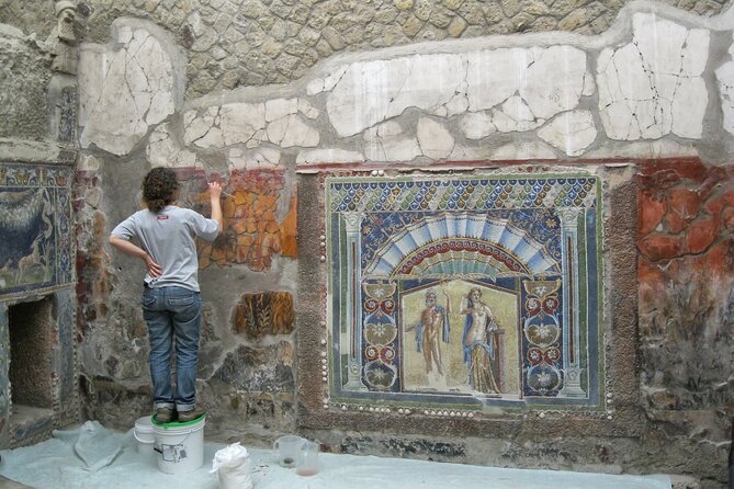Walking Tour of Herculaneum with Local Guide - Stop-by-Stop: Casa del Rilievo di Telefo (A Second Villa Snapshot)