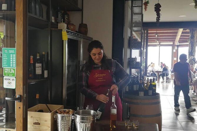 Wine & Food Tour at the Vesuvius Winery - Why this Vesuvius Winery day feels more “real” than a basic tasting