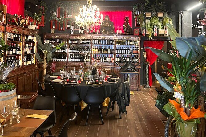 Wine&Food tasting in Sorrento - Pickup, meeting point, and smooth logistics on your evening clock