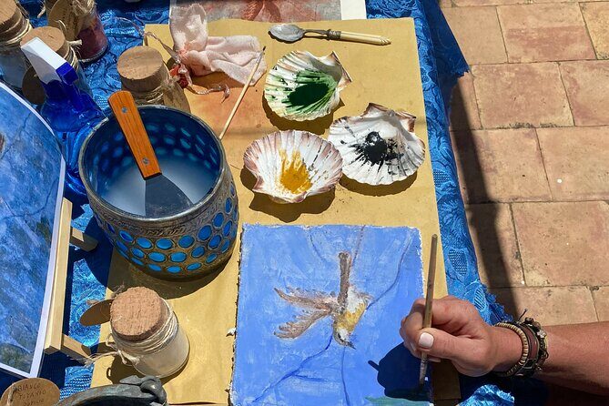 Workshop Fresco Painting & Aperitivo Seaview in Sorrento coast - Your guide and the home-studio atmosphere at Aerma Polani
