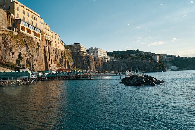 Yoga Experience - Sorrento - The setting: where you start and what the sea adds